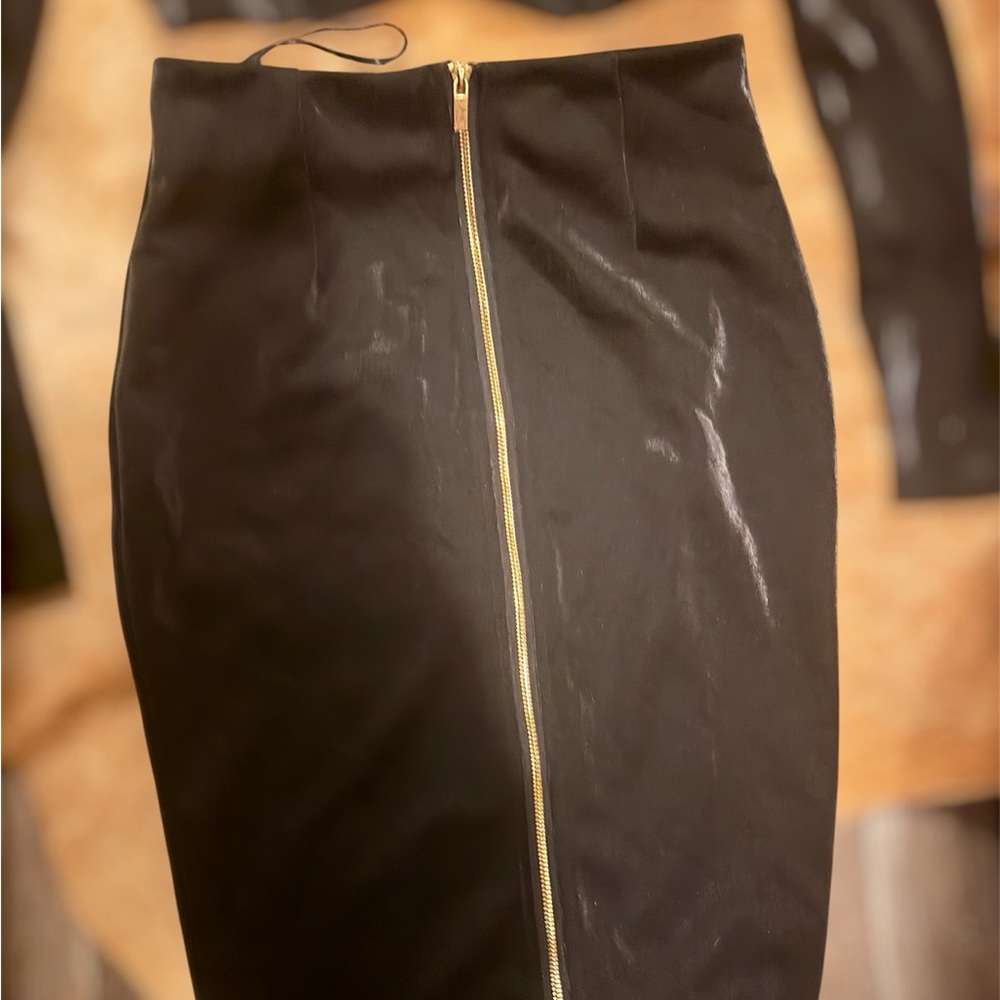 Saint Laurent Black Pencil Skirt with Front Gold Zip - Picture 3 of 4